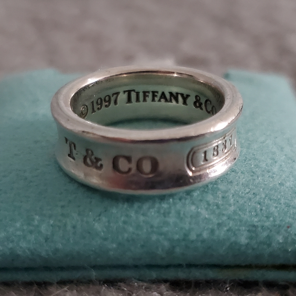Tiffany & Co. 1837 Ring